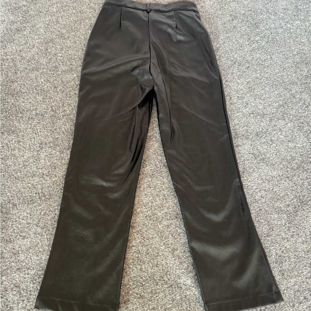 Wildfox Women’s Faux Leather Slit Hem Straight Leg Pants Size‎ Small - Picture 6 of 16